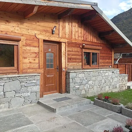 Joli Appart Terrasse Et Jardinet Albertville Exterior photo